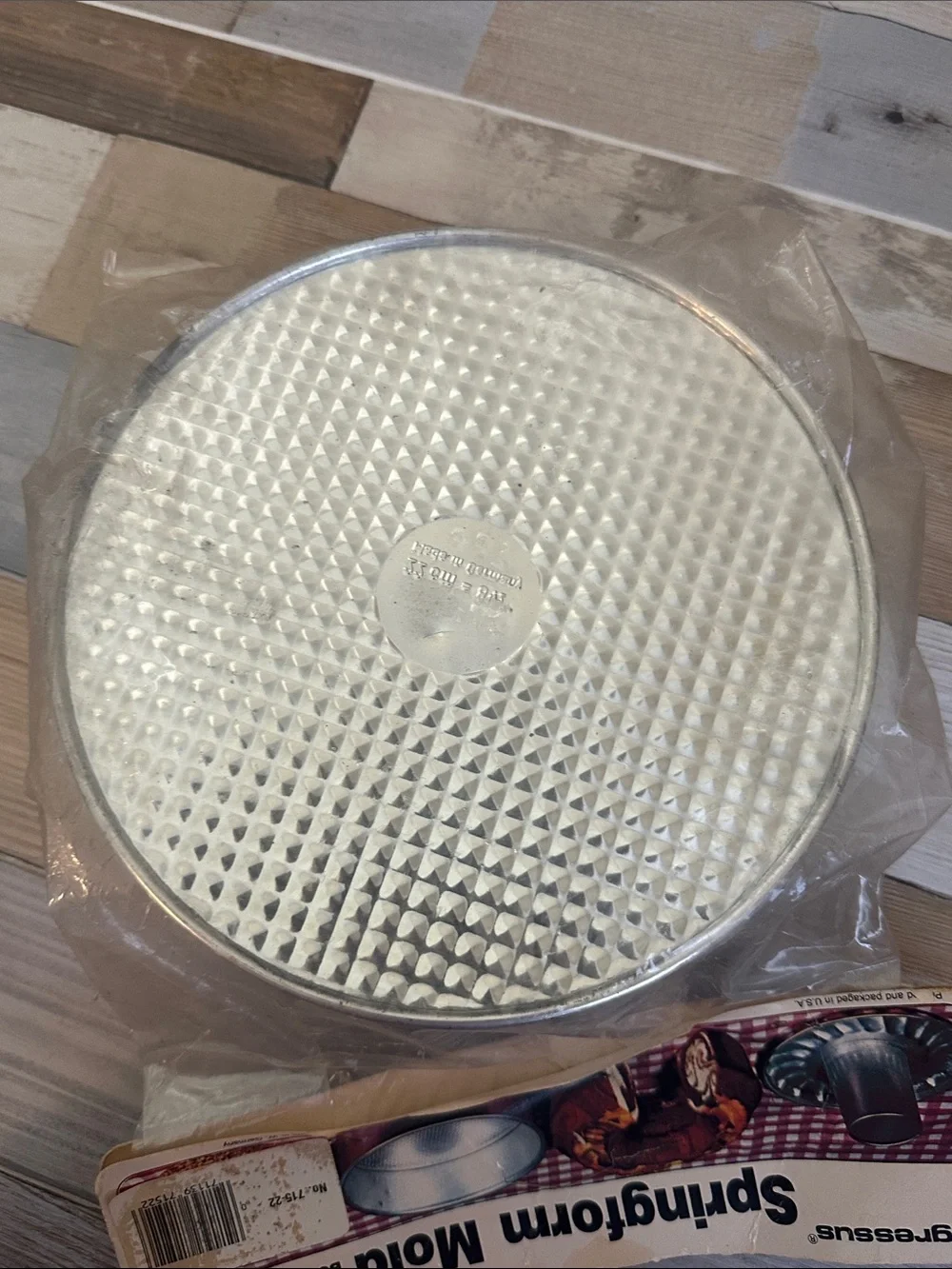 Vintage 1970’s Silver Springform Mold (Flat Bottom) NWT